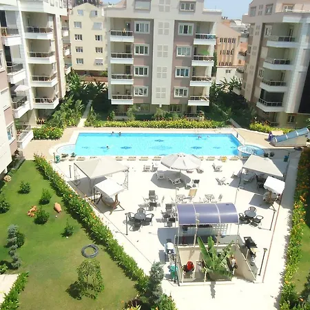 Apartment Roza *